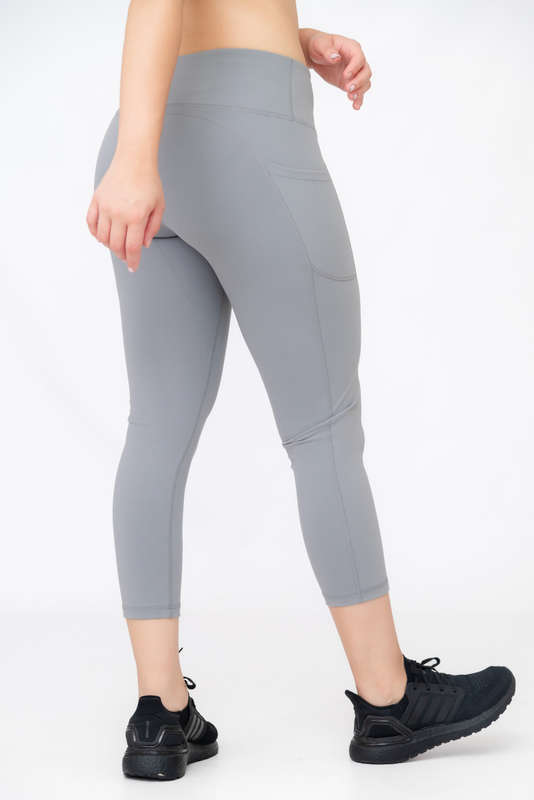Ladies High Waisted 3/4 Performance Yoga Fitness Leggings With Pockets