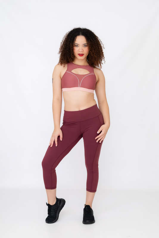 Ladies High Waisted 3/4 Performance Yoga Fitness Leggings With Pockets