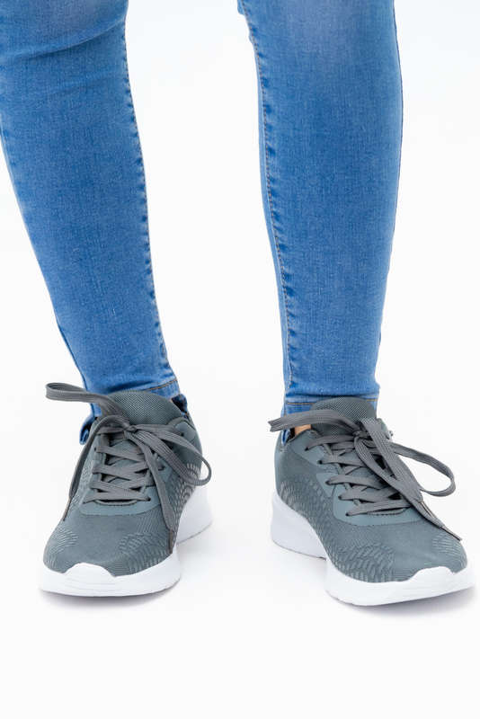 Lace Up Casual Sneakers