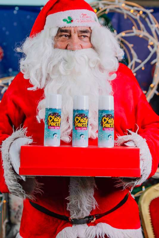 Party Spray White Snow In A Can Set Of 3