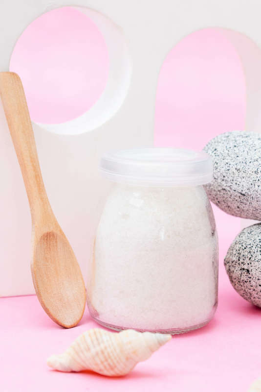Natural Splash Home Made Bath Salts 190g With Wooden