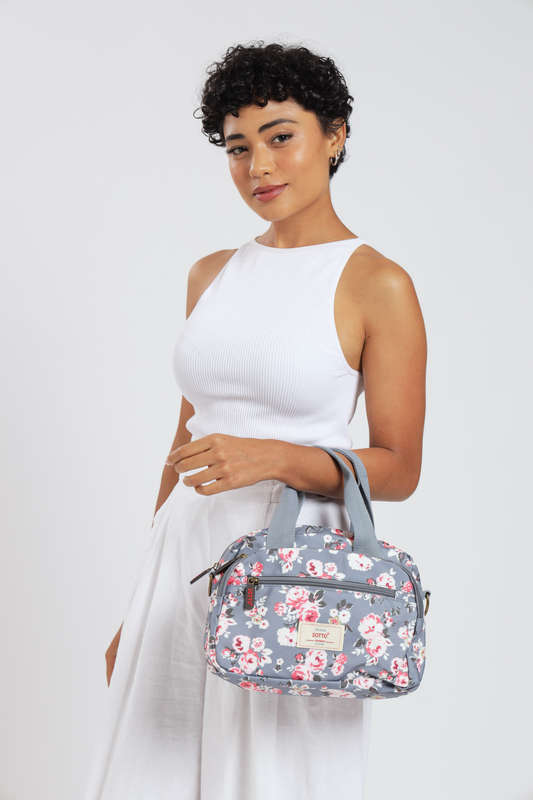 ladies Luxury Travel Crossbody Handbag With Multiple Compartments & Wide Strap