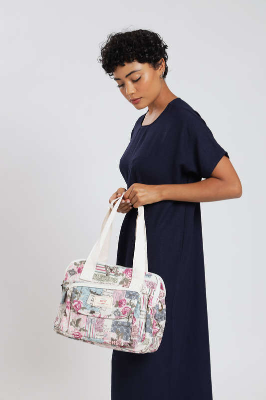 ladies Luxury Travel Crossbody Mummy Handbag With Multiple Compartments & Wide Strap