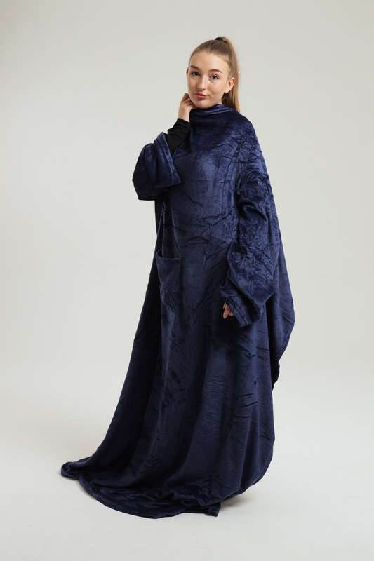 Wearable Fleece Throw Blanket with Sleeves and Foot Pockets