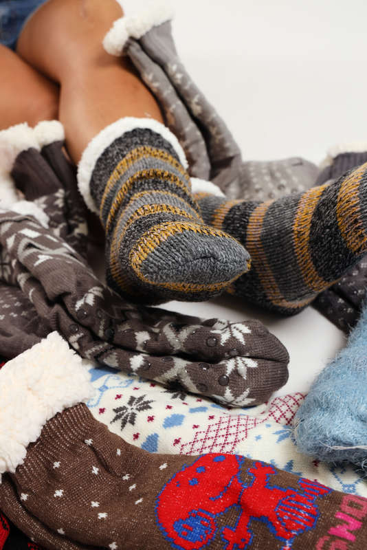 Fuzzy Novelty Thermal Lined Thick Rubber Grip Slipper Socks Unisex