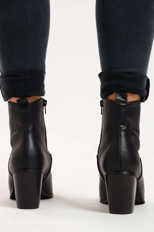 Ladies Pointed Tip Block Heel Ankle Boot