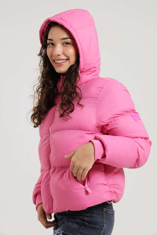 Ladies Winter Hooded Puffer Jacket With Easy Carry Bag