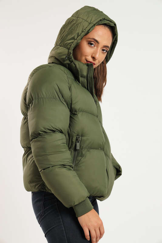 Ladies Winter Hooded Puffer Jacket With Easy Carry Bag