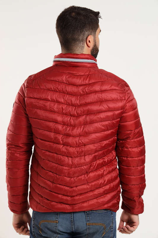 Mens Concealed Hooded Puffer Jacket With Easy Carry Bag