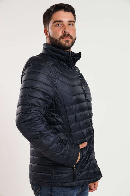 Mens Lightweight Puffer Jacket With Easy Carry Bag