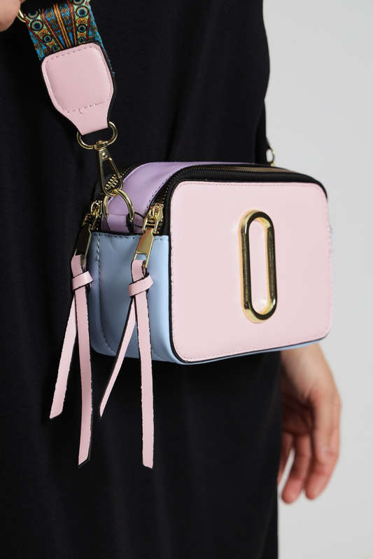 Snapshot Crossbody Sling Clutch Bag With Thick Strap