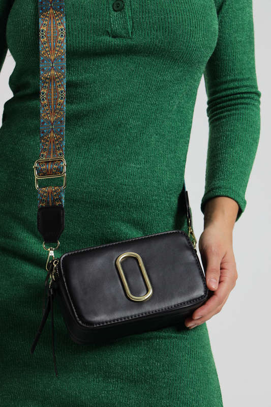 Snapshot Crossbody Sling Clutch Bag With Thick Strap
