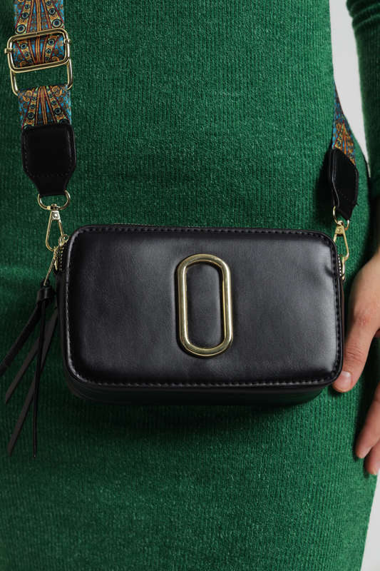 Snapshot Crossbody Sling Clutch Bag With Thick Strap