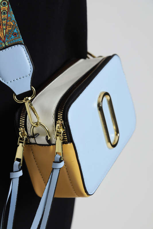 Snapshot Crossbody Sling Clutch Bag With Thick Strap