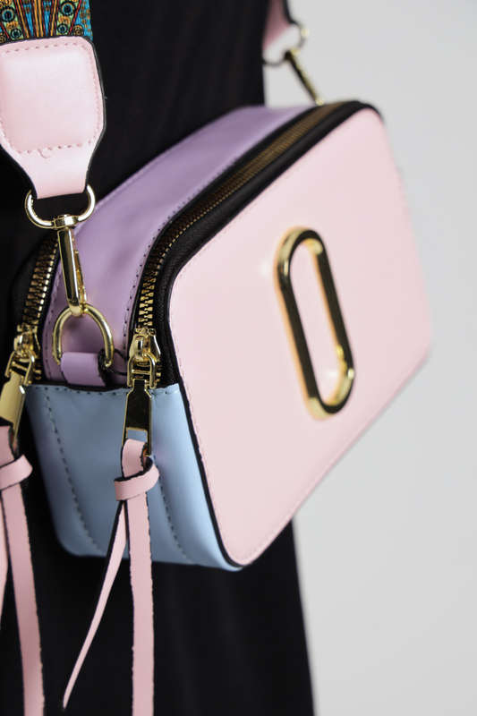 Snapshot Crossbody Sling Clutch Bag With Thick Strap