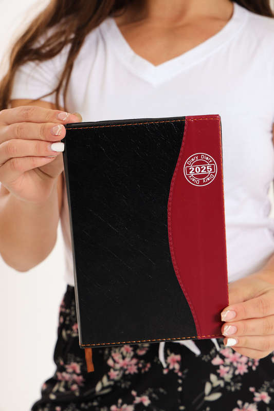 2025 Diary Daily Planner Soft Luxury PU Leather A5 210mm X 140mm