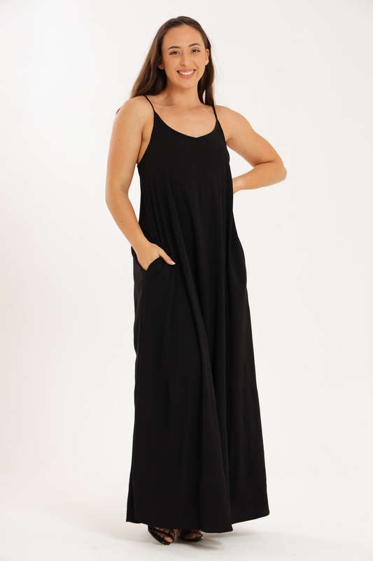 Valeria Strappy Maxi Dress With Pockets