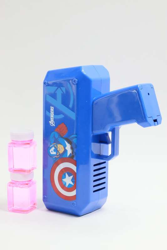 Avengers to life with the Captain America Automatic Bubble Gun