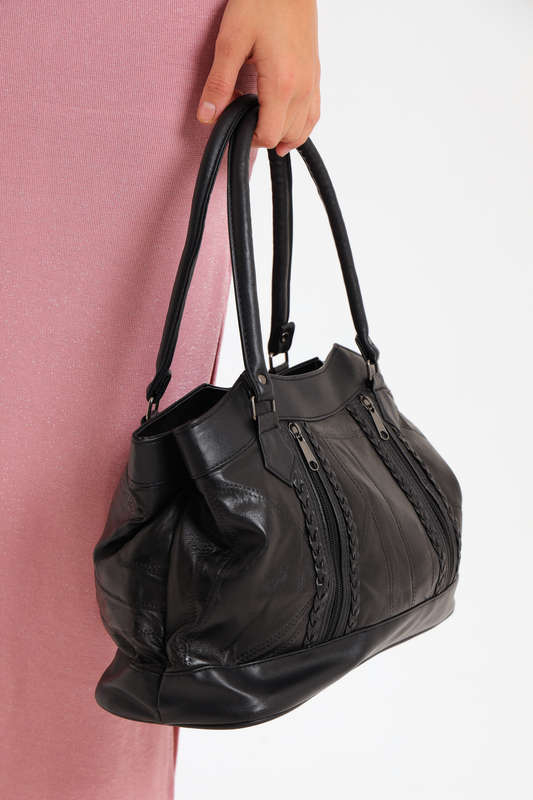 Ladies Faux Leather Handbag With Multiple Compartments Black