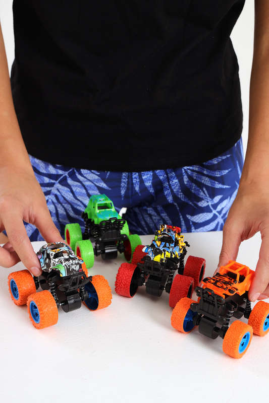 Pack Of 4 Pullback Mini Monster Trucks