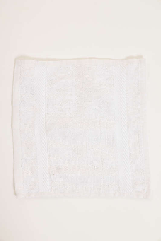 Senza® 5 Pcs Face Cloth Square White 300mm X 300mm