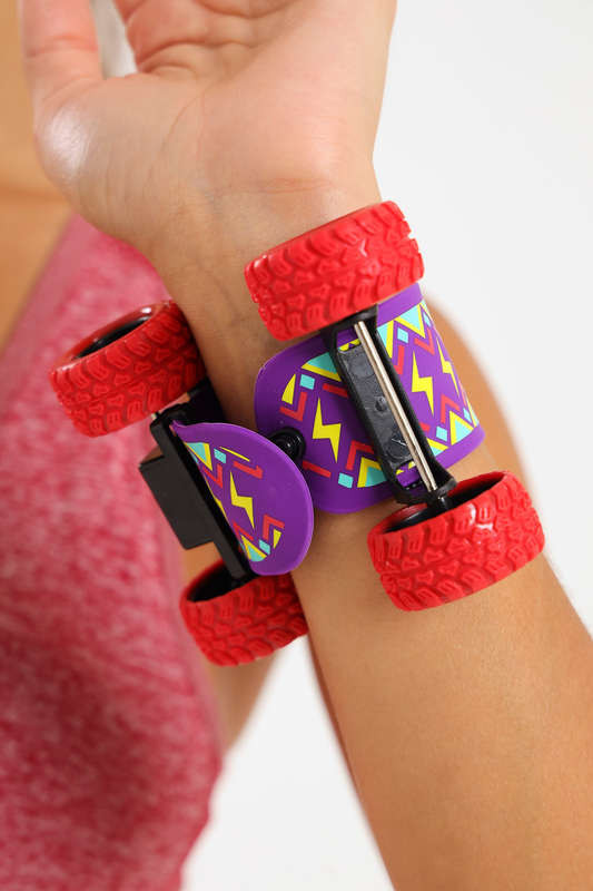 Senza® Slap On Pullback Skateboard Bracelet With Wheels