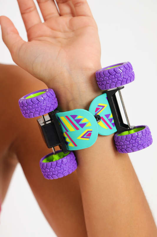 Senza® Slap On Pullback Skateboard Bracelet With Wheels