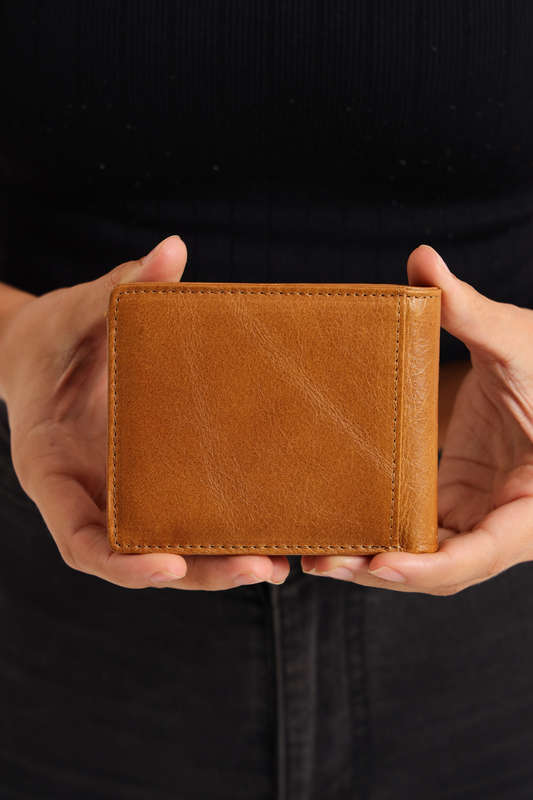 Camel Mountain Bi-Fold Geniun Leather Multiple Slot Card Wallet With Coin Pocket