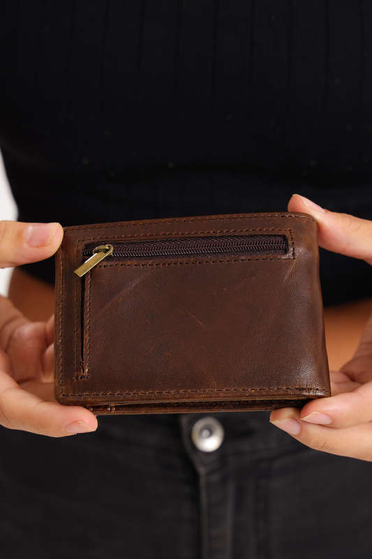 Camel Mountain Bi-Fold Geniun Leather Multiple Slot Card Wallet With Coin Pocket