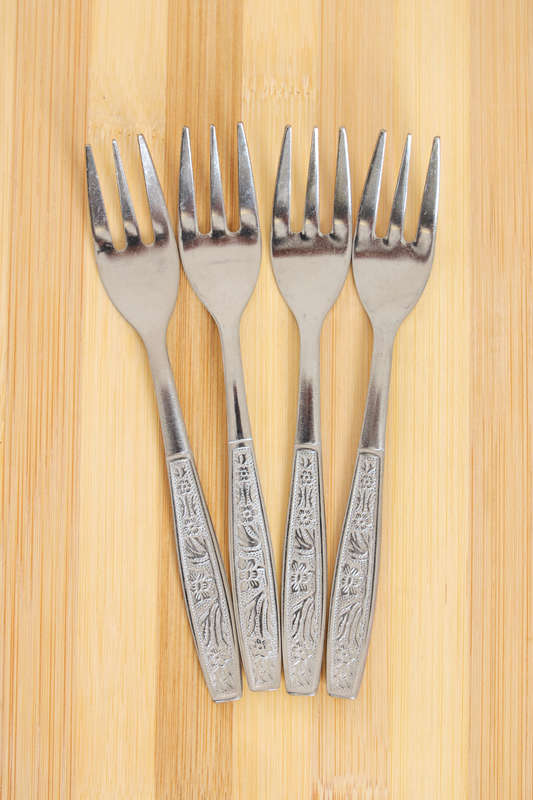 Senza® 4 Pc Stainless Steel Mini Cake Folk Set