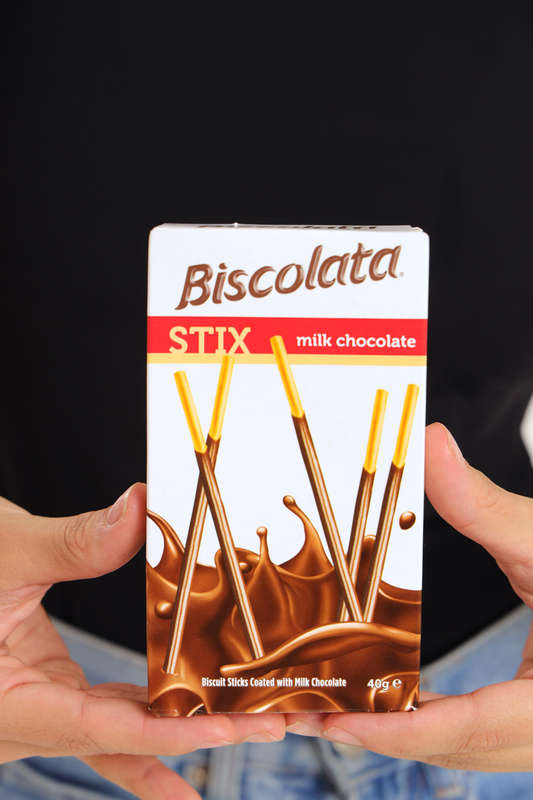 Biscolata Milk Chocolate Sticks 40g