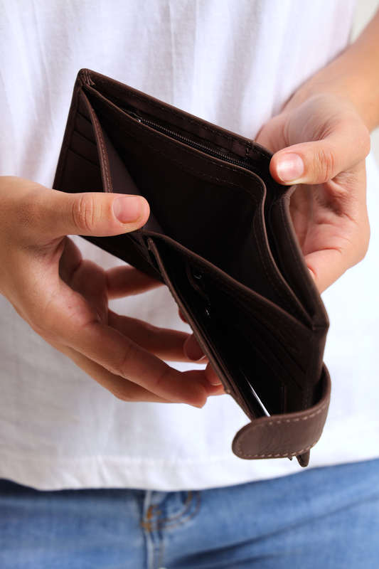 Mens Genuine Leather Bi-Fold Wallet With Multiple Compartments
