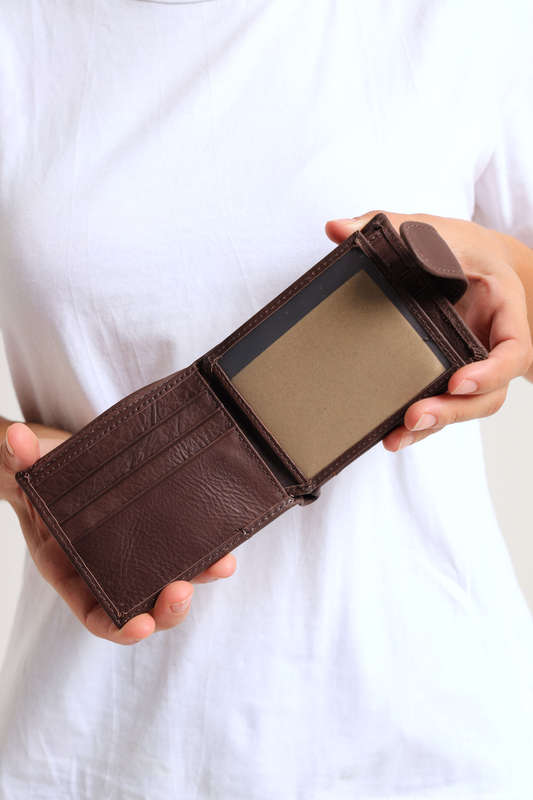 Mens Genuine Leather Bi-Fold Wallet With Multiple Compartments