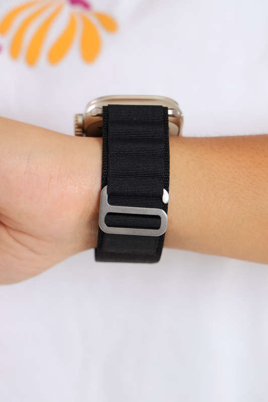 Senza® Alpine Watch Strap for Apple Series 42/44/45/49 mm Apple Watch Ultra 2