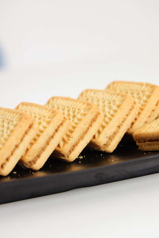Super Creams Dbl Layer Vanilla Cream Biscuit 125g