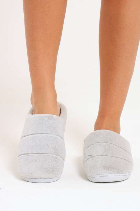 Ladies Cozy Plush Winter Bedroom Slippers