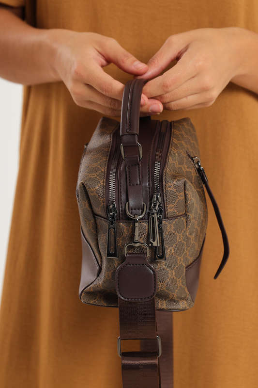 Ladies Shoulder Sling Crossbody Handbag With Wide Strap