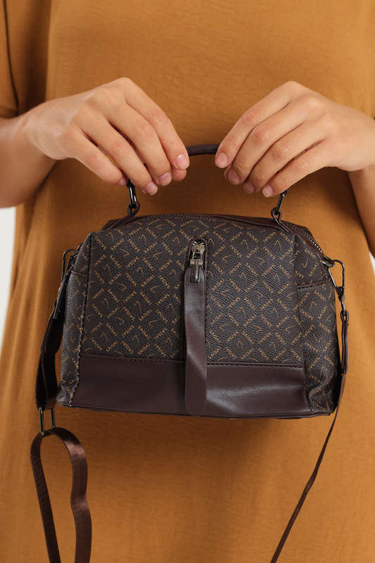 Ladies Shoulder Sling Crossbody Handbag With Wide Strap