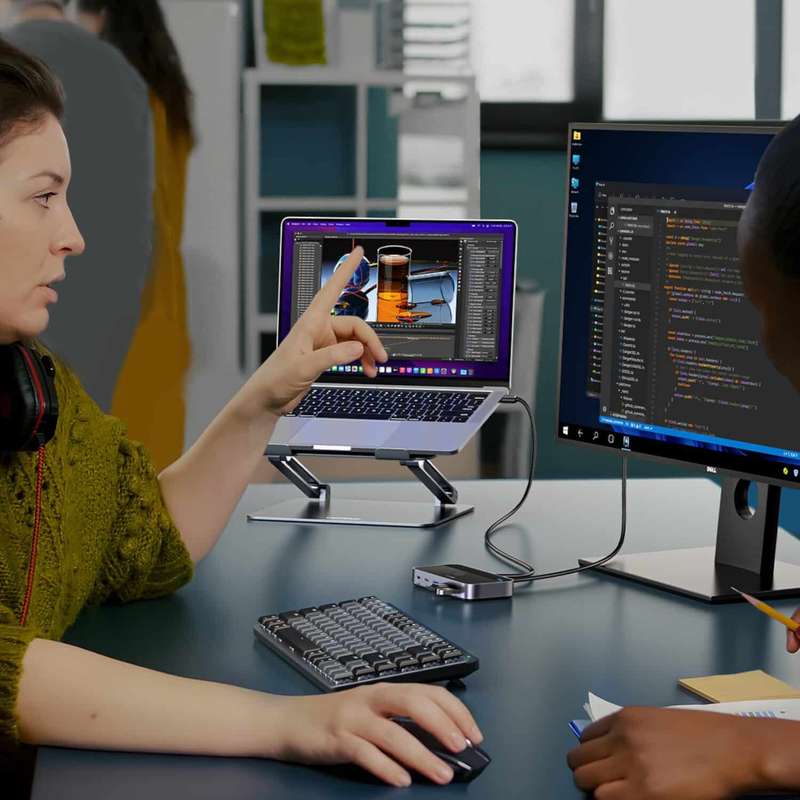 UGREEN Sharing Switch Box 2-in-4 Out