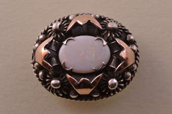 Vintage Brooch |  |