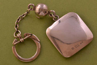 Silver Vintage Keyring |  |