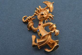 Gilt Clown Brooch |  |