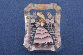 Lucite 1940's Brooch |  |