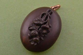 Victorian Picture Locket |  |