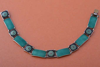 Retro Bracelet |  |