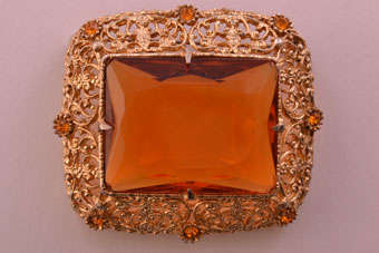 Large Vintage Brooch |  |
