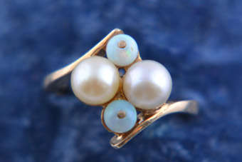 9ct Gold Retro Ring |  |