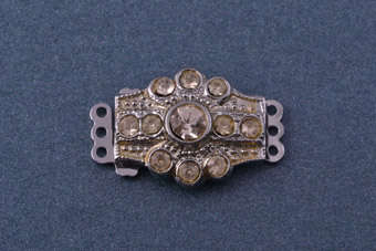 Vintage Clasp |  |