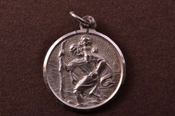 Silver Vintage Charm |  |