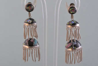 Vintage Screw On Earrings |  |